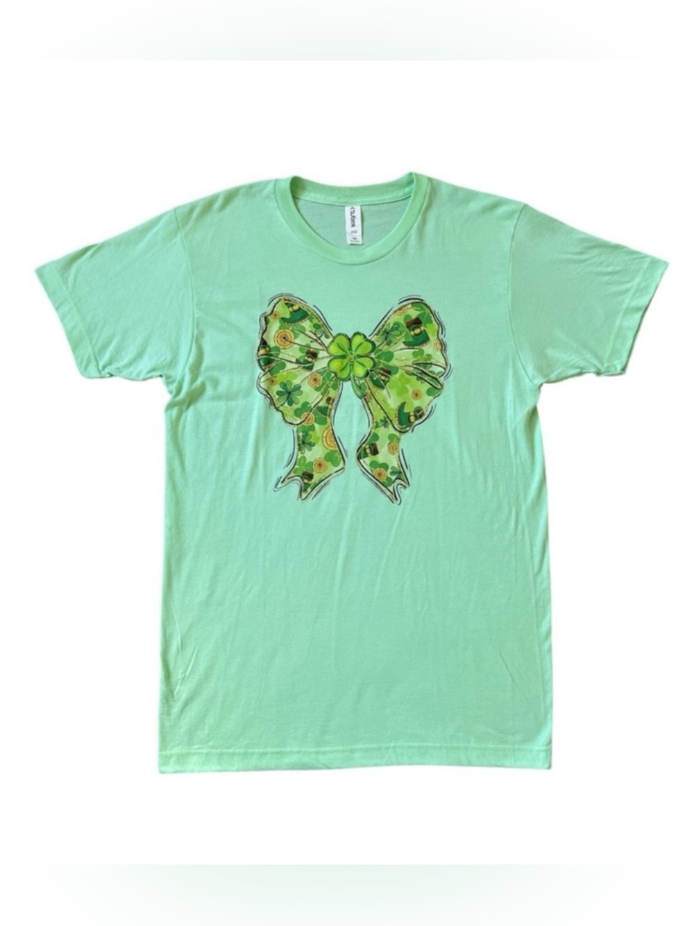 St. Patrick’s Day Green Graphic Bow T-Shirt | Size M